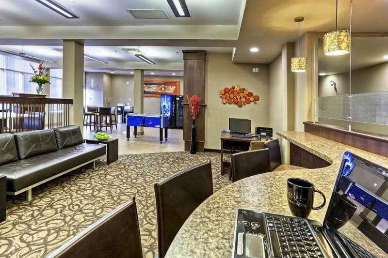 Acclaim Calgary Airport 3