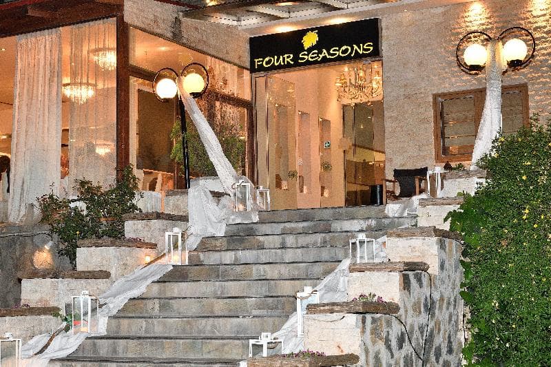 Four Seasons 3