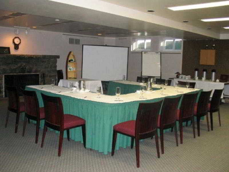Sherwood Inn 4