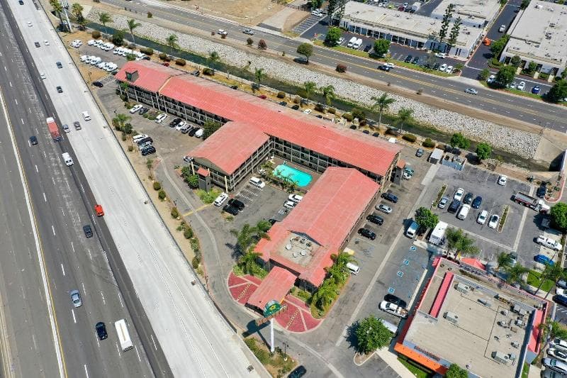 La Quinta Inn by Wyndham Costa Mesa Orange County 3