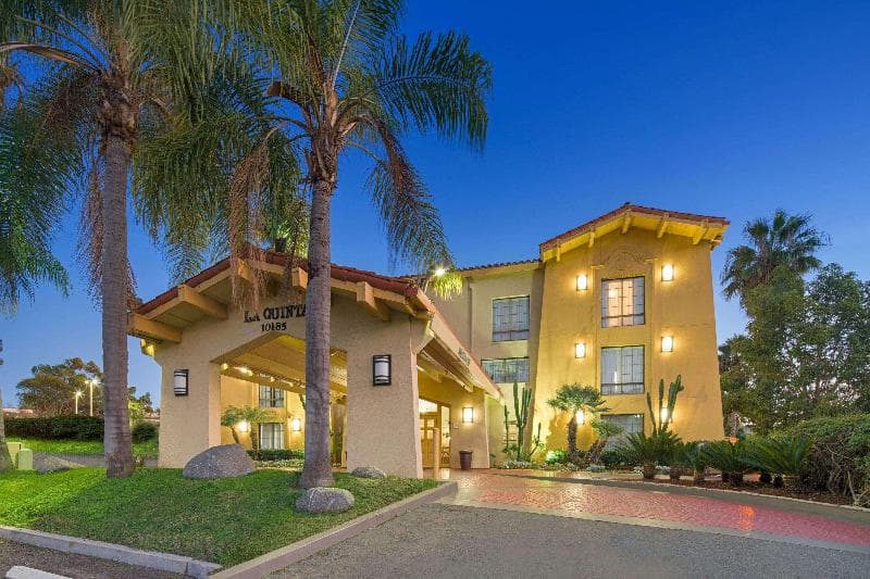 La Quinta Inn by Wyndham San Diego - Miramar 2