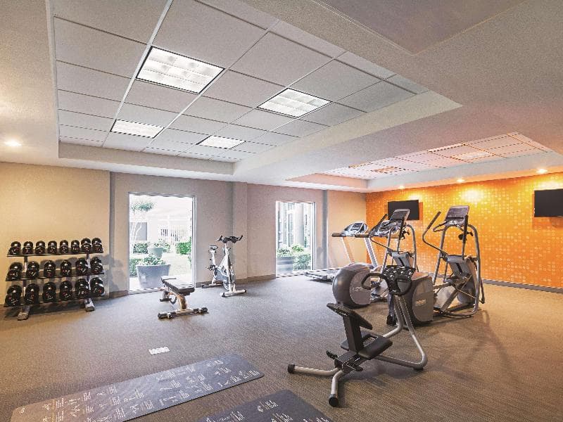 La Quinta Inn & Suites Forth Worth Southwest 2
