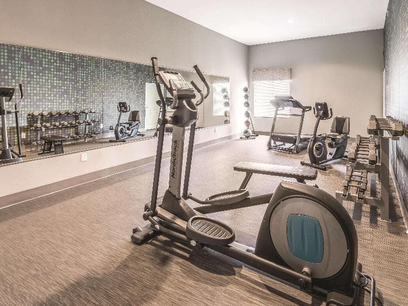 La Quinta Inn & Suites Fort Worth Lake Worth 2