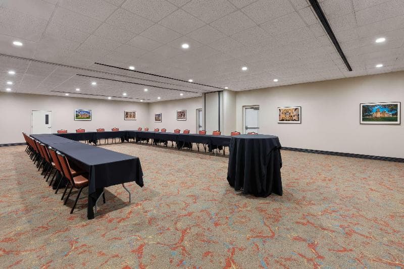 La Quinta Inn & Suites San Antonio Medical Center 4