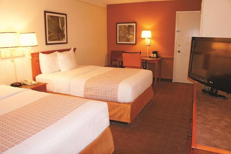 Baymont by Wyndham San Antonio South Park 4