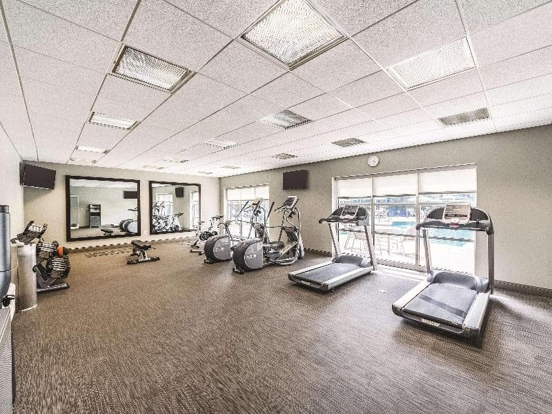 La Quinta Inn & Suites by Wyndham San Antonio Downtown 2