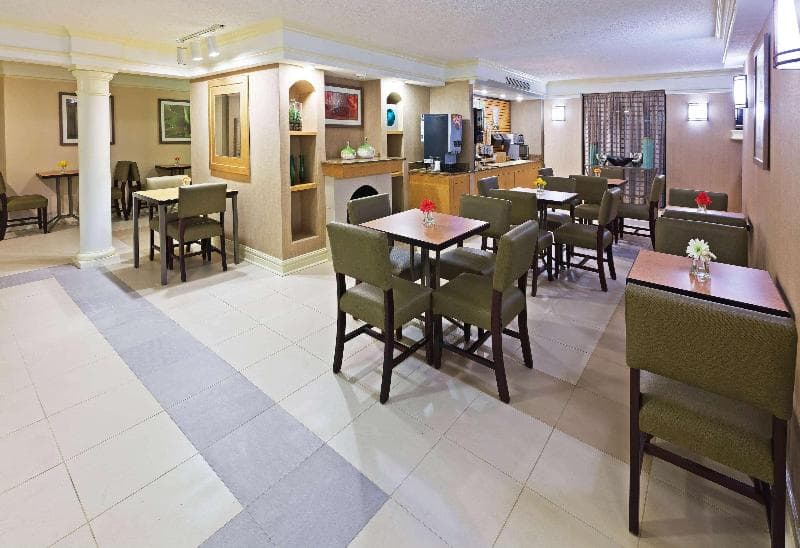 Palm Bliss Hotel Corpus Christi South 5