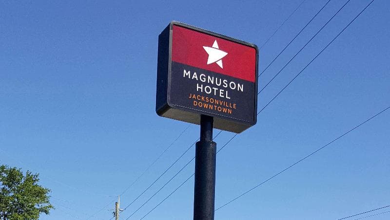 Magnuson Hotel Jacksonville Downtown 3