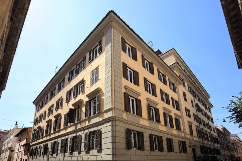 Residence Trianon Borgo Pio 5