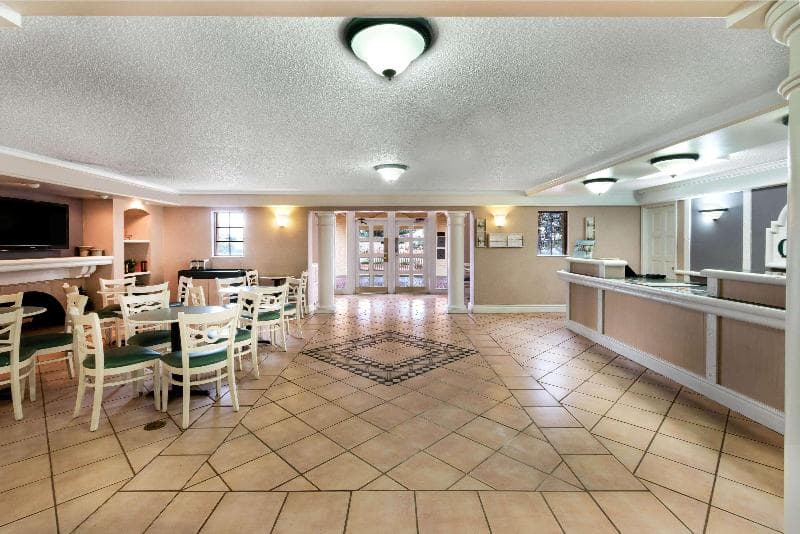La Quinta Inn by Wyndham Albuquerque Northeast 4