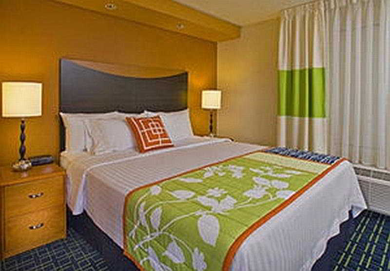 Fairfield Inn & Suites San Antonio North/Stone Oak 3