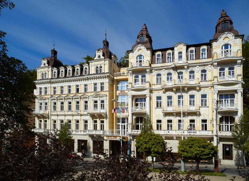 Hotel Excelsior main