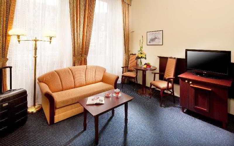Hotel Excelsior 3
