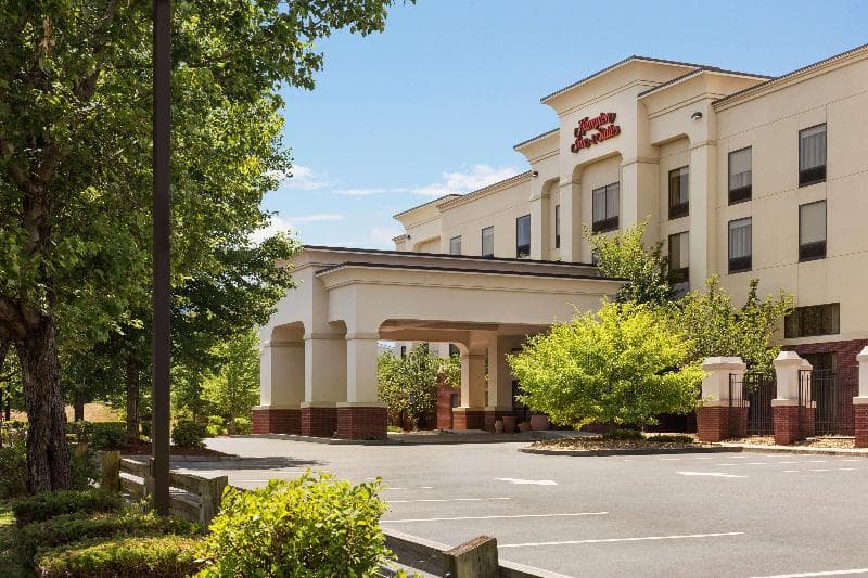 Hampton Inn & Suites Manchester-Bedford 5