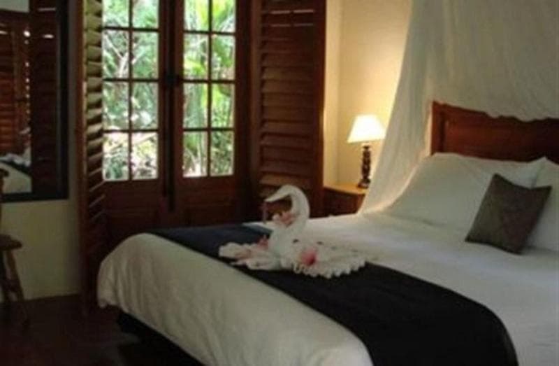 The Falls Resort 2