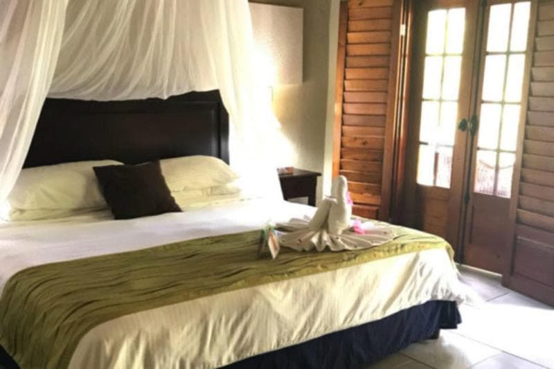 The Falls Resort 4