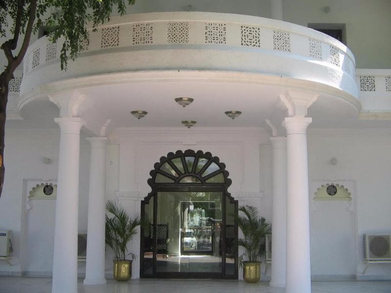 Garden Hotel photo 1