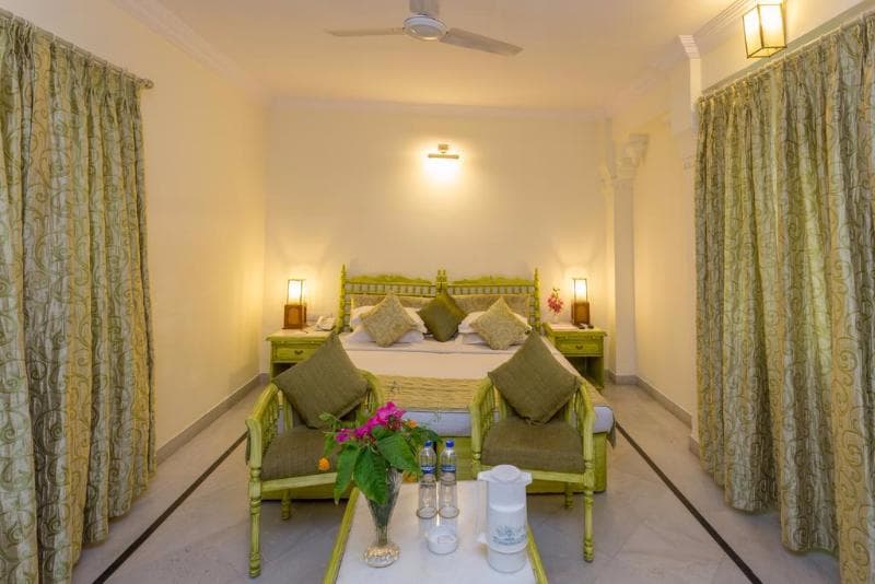 Garden Hotel 5