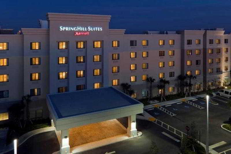 SpringHill Suites West Palm Beach I-95 photo 1
