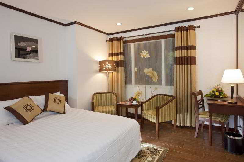 May de Ville Trendy Hotel & Spa 5