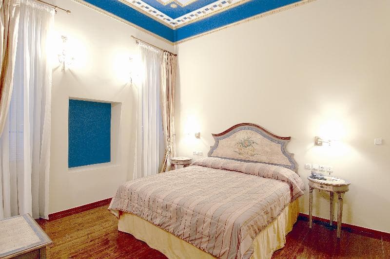 Palaiologos Luxury City Hotel 5