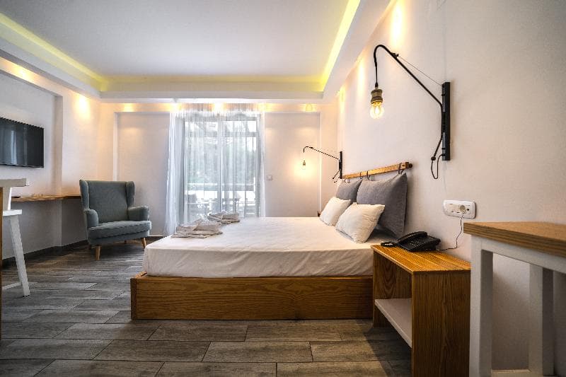 Porto Kalamaki Hotel 3