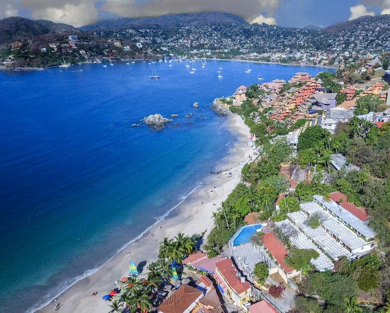 Catalina Beach Resort 2