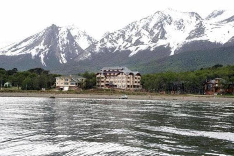 Costa Ushuaia 2