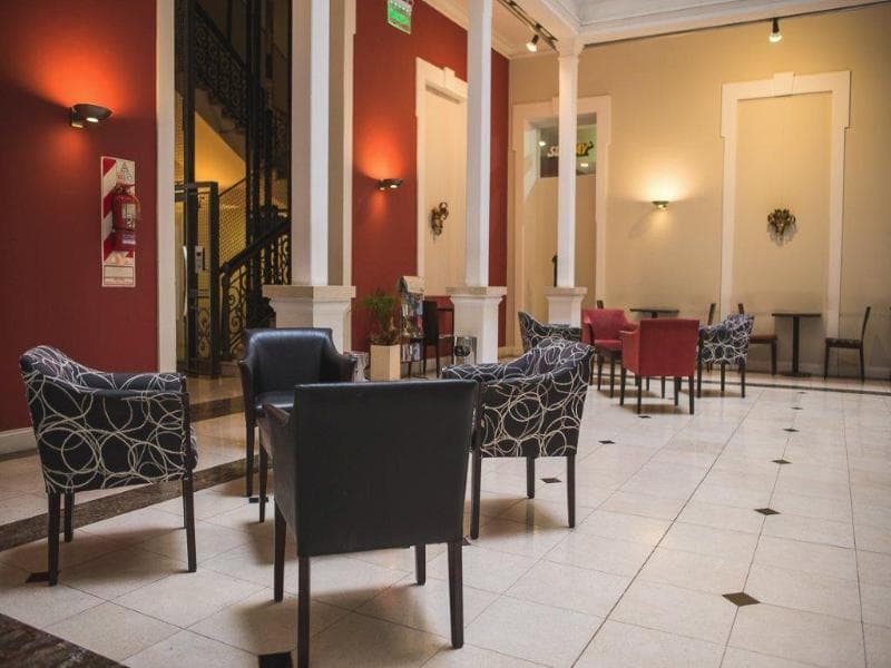 Mérit Gran Hotel Victoria Córdoba 5