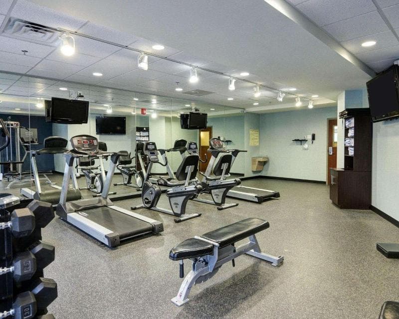 Comfort Suites Little Rock West 2