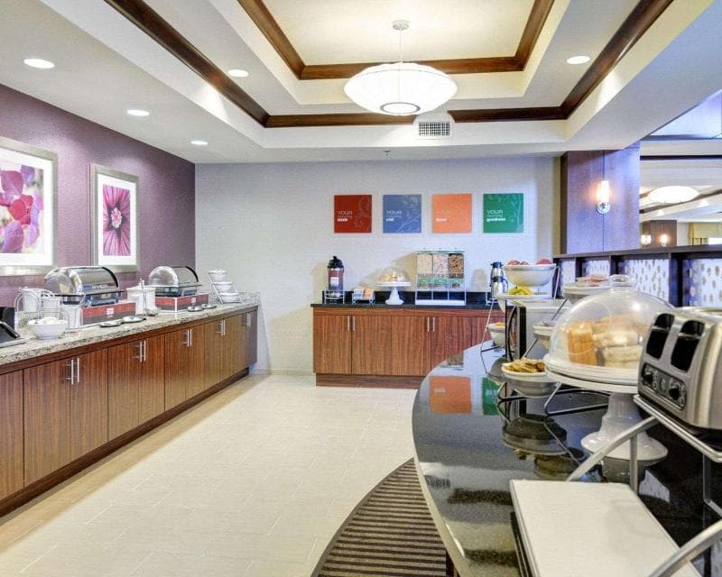 Comfort Suites Little Rock West 3