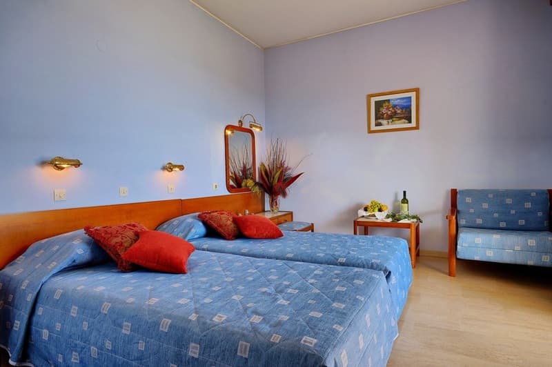 Astir Beach Hotel 5