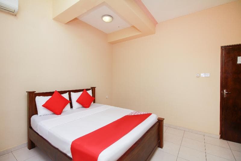 Paradise Holiday Village 4