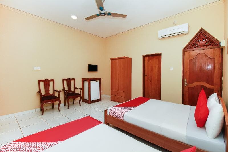 Paradise Holiday Village 5
