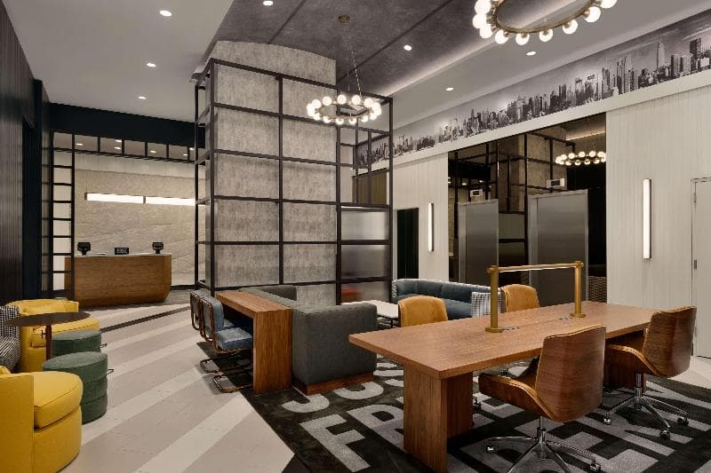 DoubleTree by Hilton New York Downtown 5