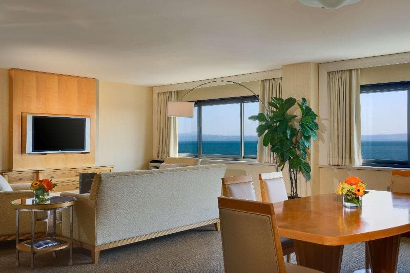 Hilton San Francisco Airport Bayfront 4