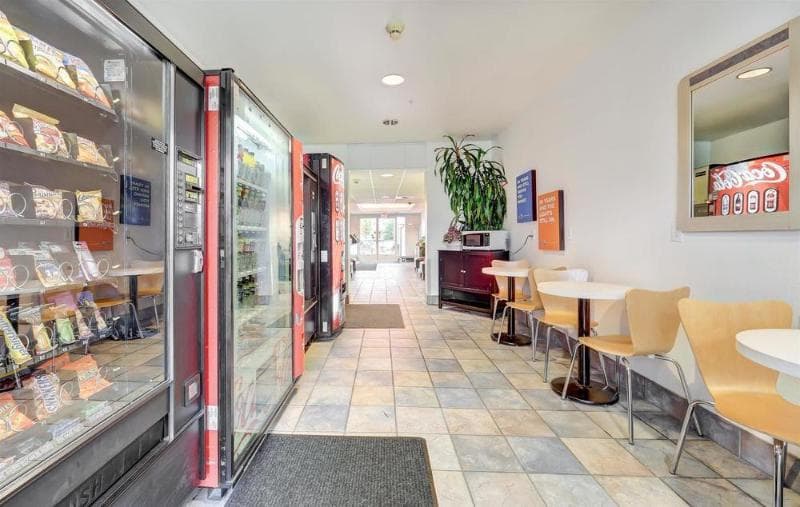 Motel 6 Roseburg 5