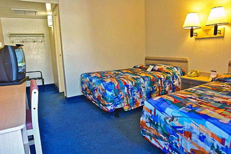Motel 6 Grants Pass 2