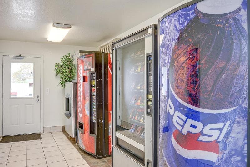 Motel 6 Portland Central 4