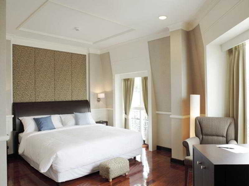 Aurum The River Place 5
