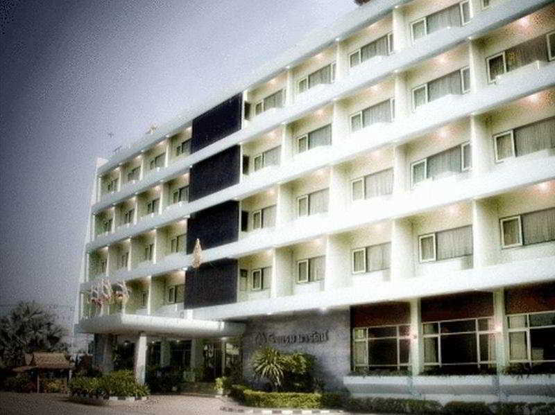 Navarat Heritage photo 1