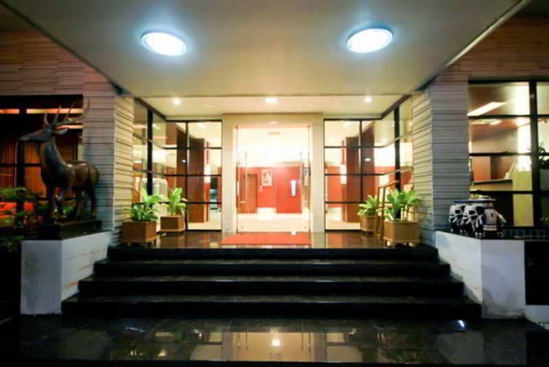Navarat Heritage 3
