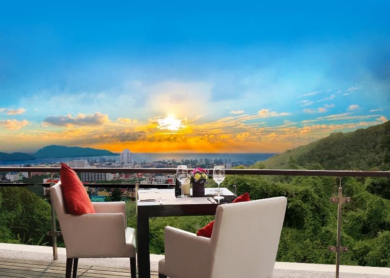 Wyndham Sea Pearl Resort Phuket 4