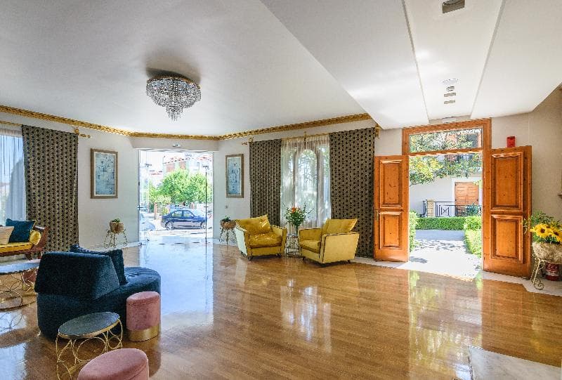 Plaza Pallas Hotel 4