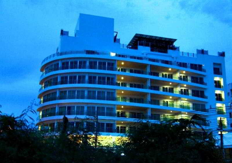 Royal Beach View photo 1