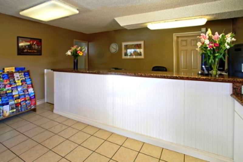 Americas Best Value Inn & Suites Anaheim 3
