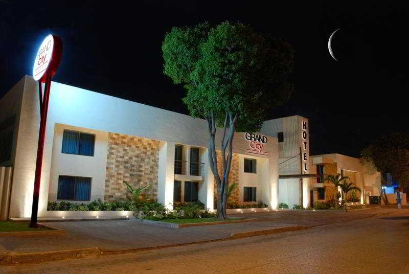Grand City Hotel 2