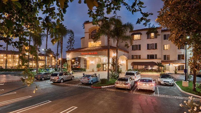 Hampton Inn & Suites Santa Ana/Orange County Airport 5