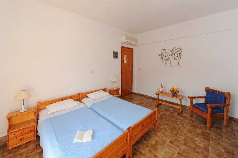 Paloma Garden & Corina Hotel 5