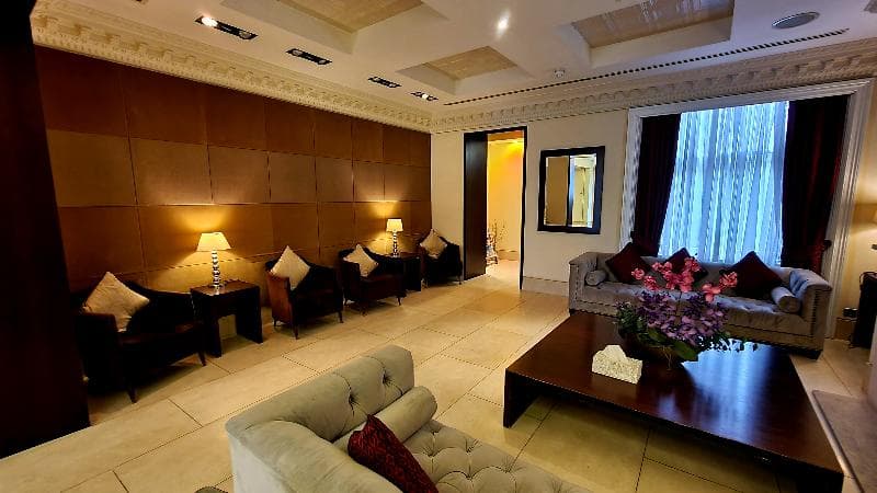Park City Grand Plaza Kensington 5